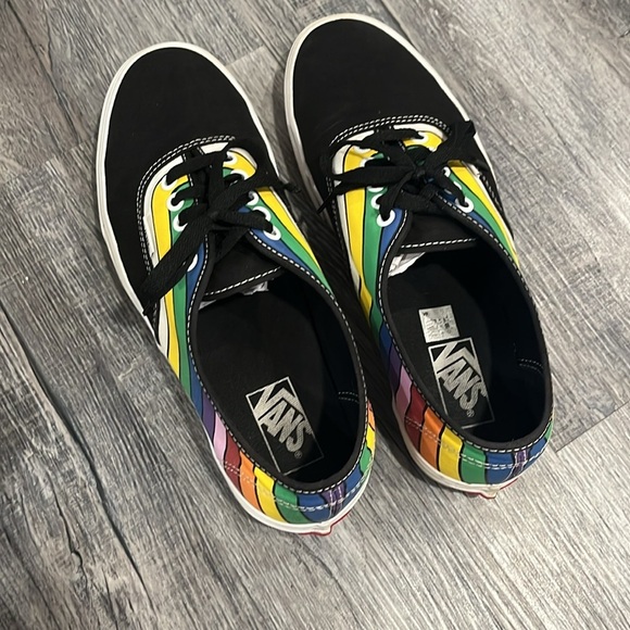 Vans Authentic Reissue Refract Sneaker - 10 - Picture 12 of 12